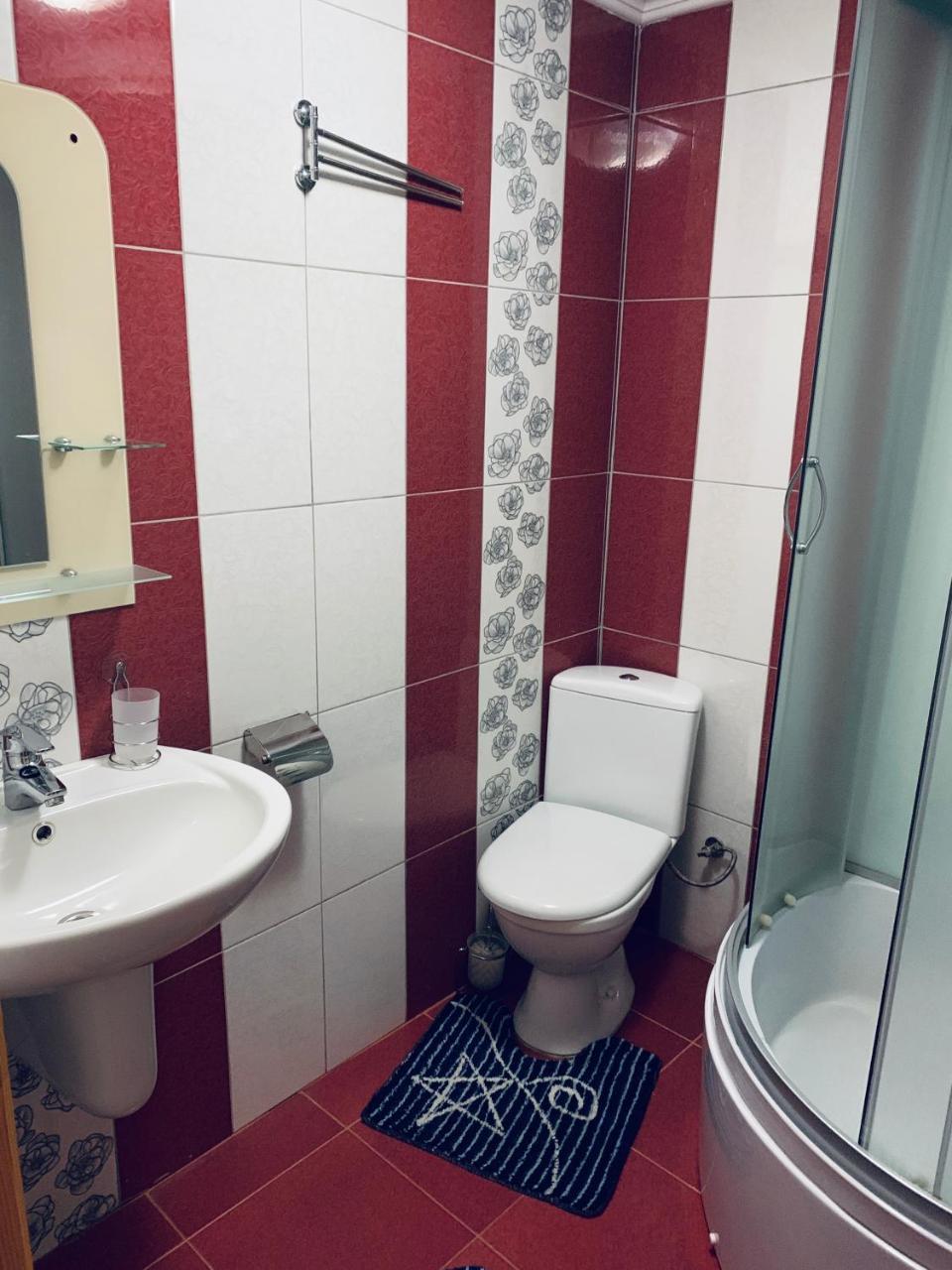 Hotel Arnica Yasinia Esterno foto